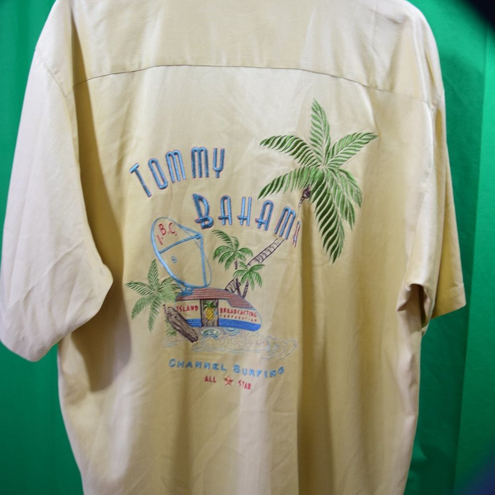 Tommy Bahama 100% Cotton Panel Shirt